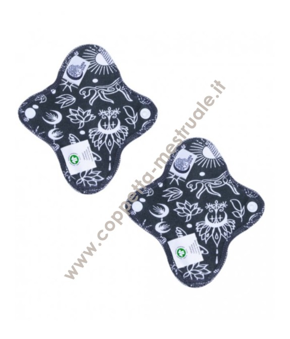 Gaia Mini Moon Pads- Anthracite small cloth pads