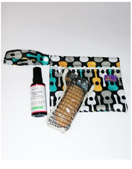 Set Beauty Mani 1 spazzolino Unghie, 1 spray igienizzante e Wet Bag